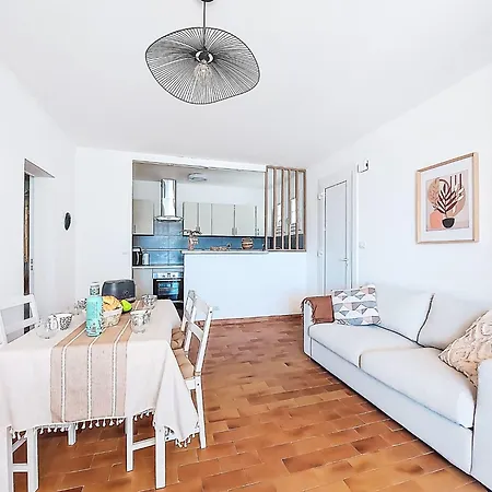 Апартаменты Hameau La Madrague-30 By Interhome Сен-Сир-сюр-Мер